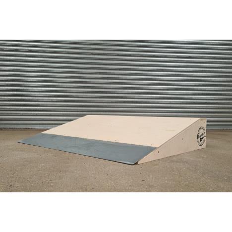 FEARLESS RAMPS 1200MM WIDE WEDGE - PLEASE CONTACT US TO PURCHASE £150.00